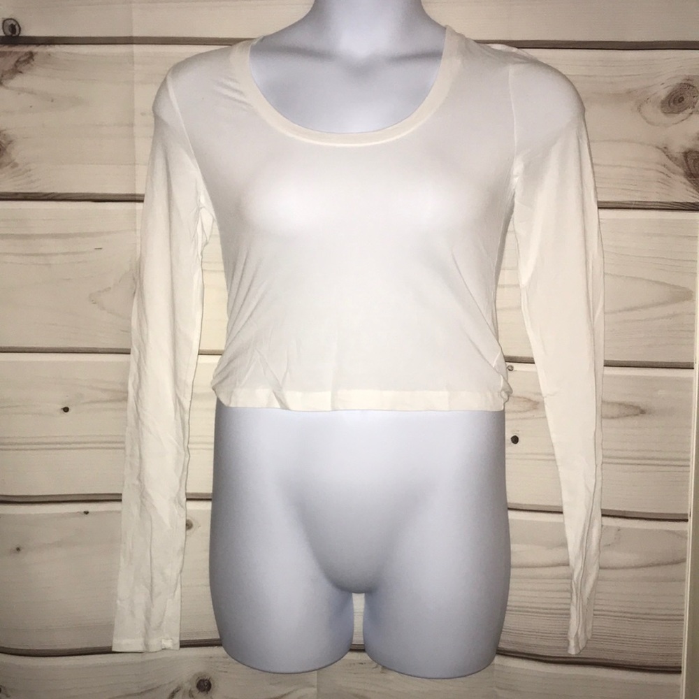 NWT long sleeve crop top!